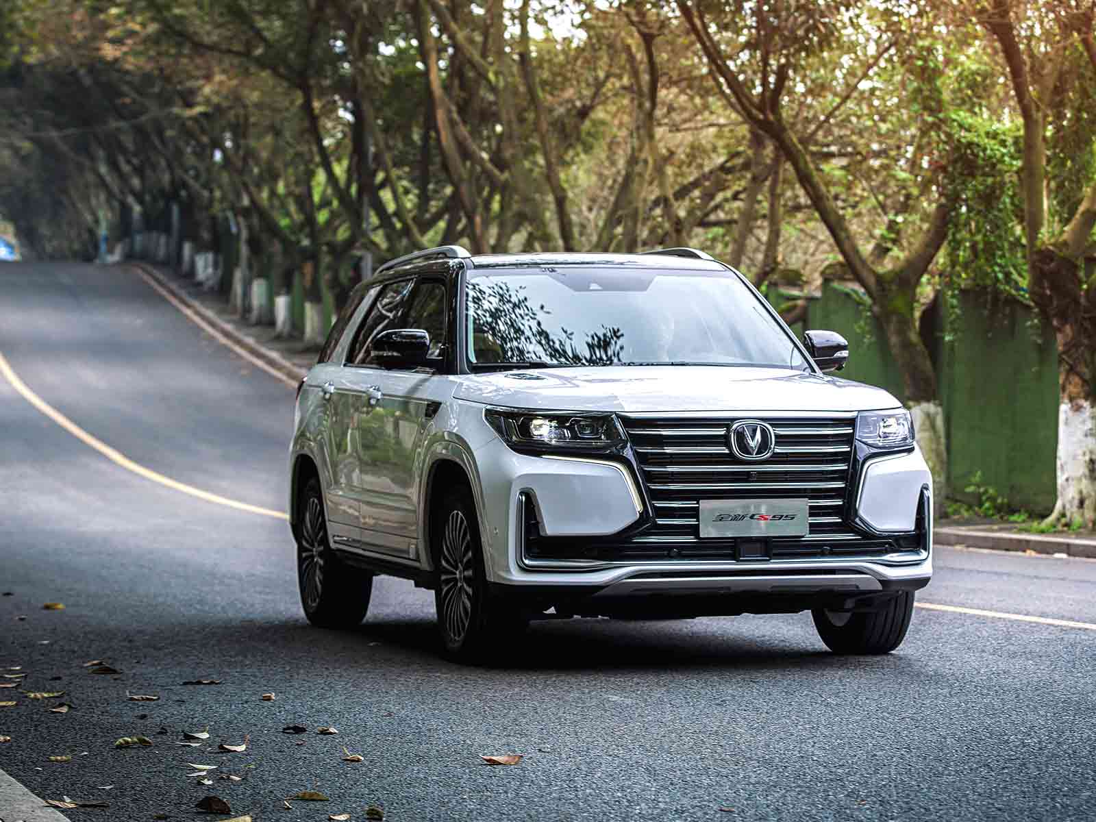 長安汽車預(yù)虧超損19億